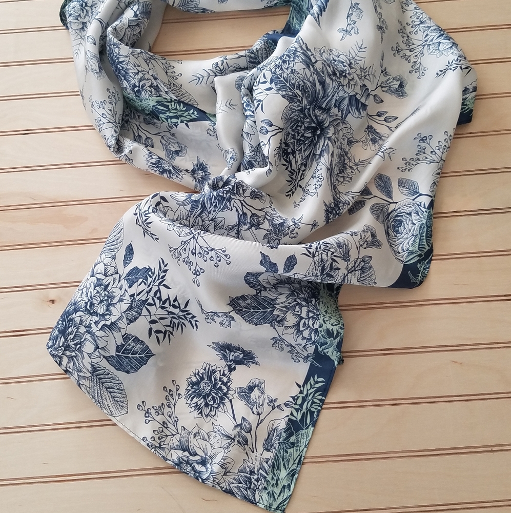 Echo Scarf
